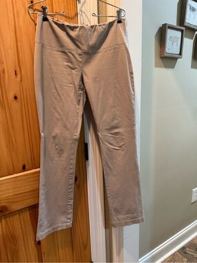 Soft Surroundings Taupe Straight-Leg Pull-On Pants